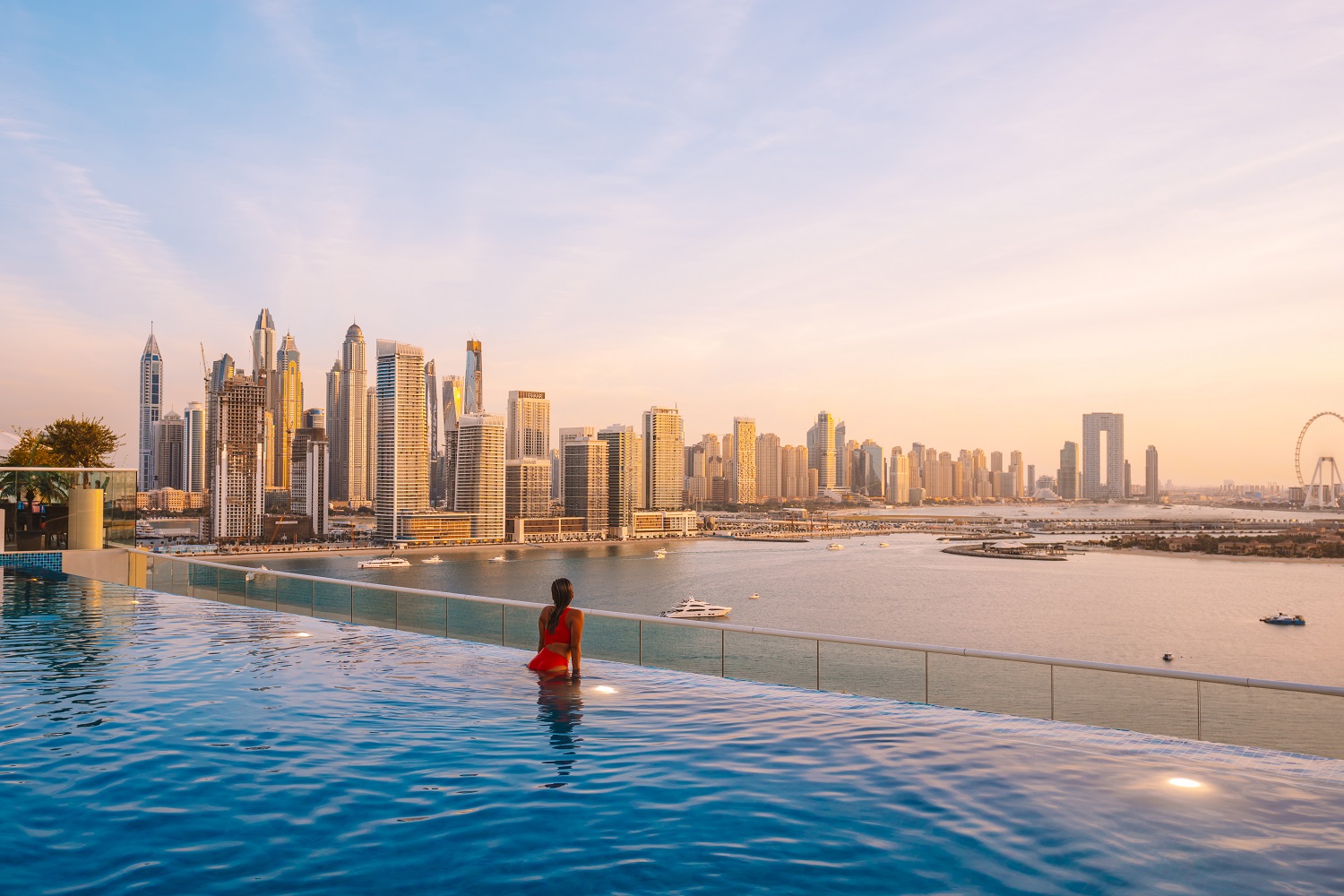 Доступная роскошь в Дубае: NH Collection Dubai The Palm 4*