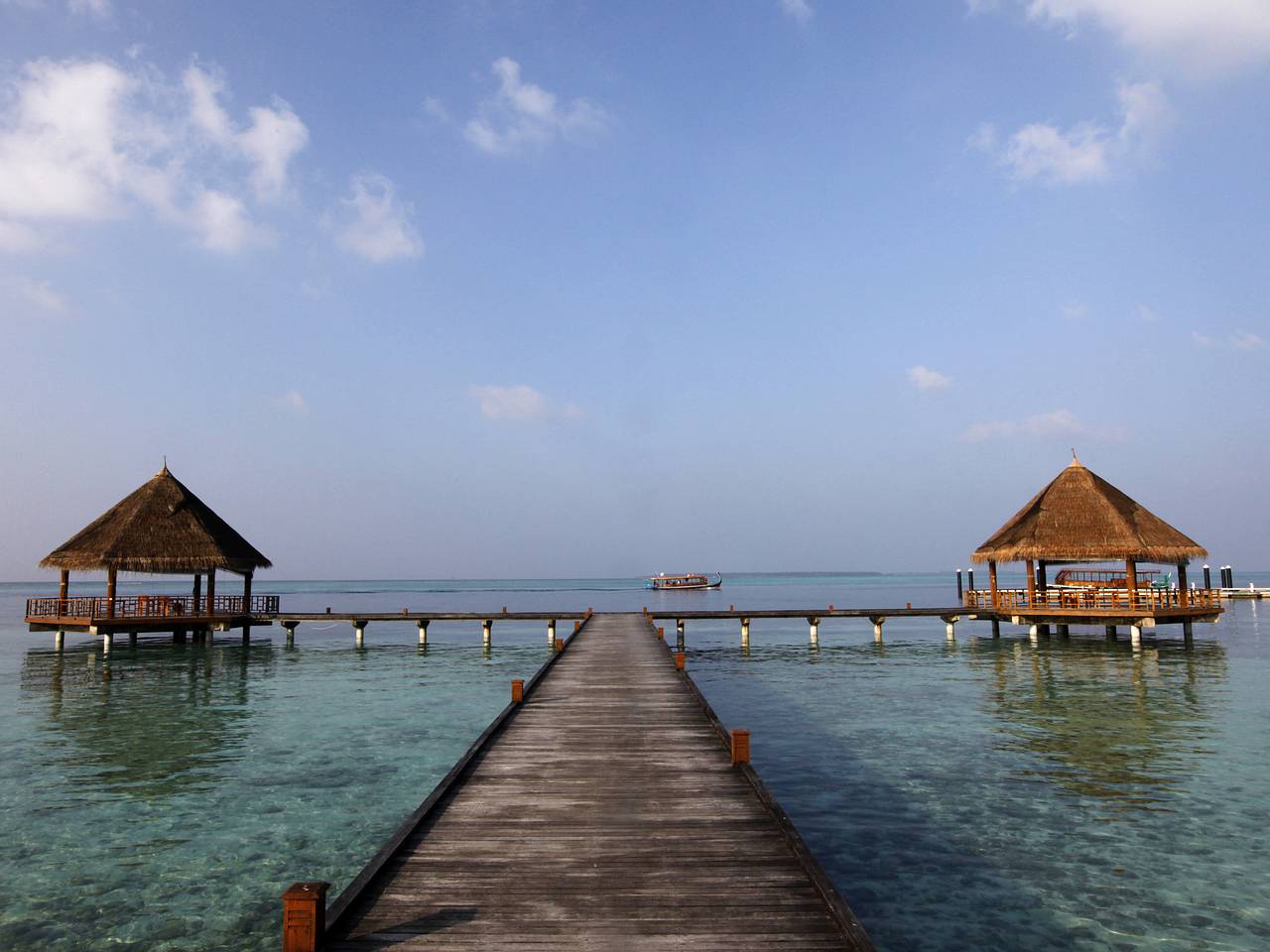 На любимом курорте богачей заработали карты &laquo;Мир&raquo;