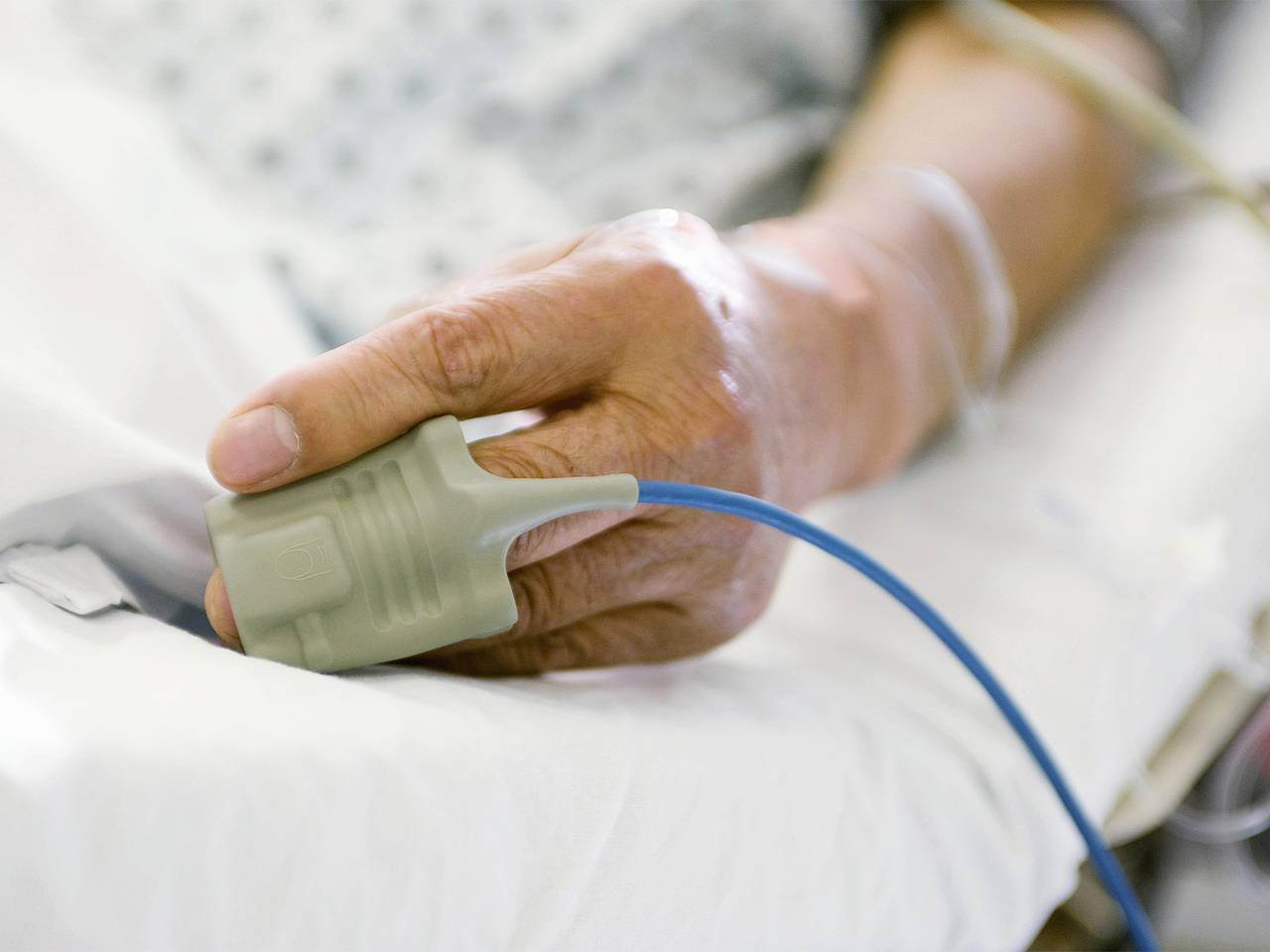 Россиянка перенесла инсульт в Южной Корее и застряла в стране из-за долгов больнице