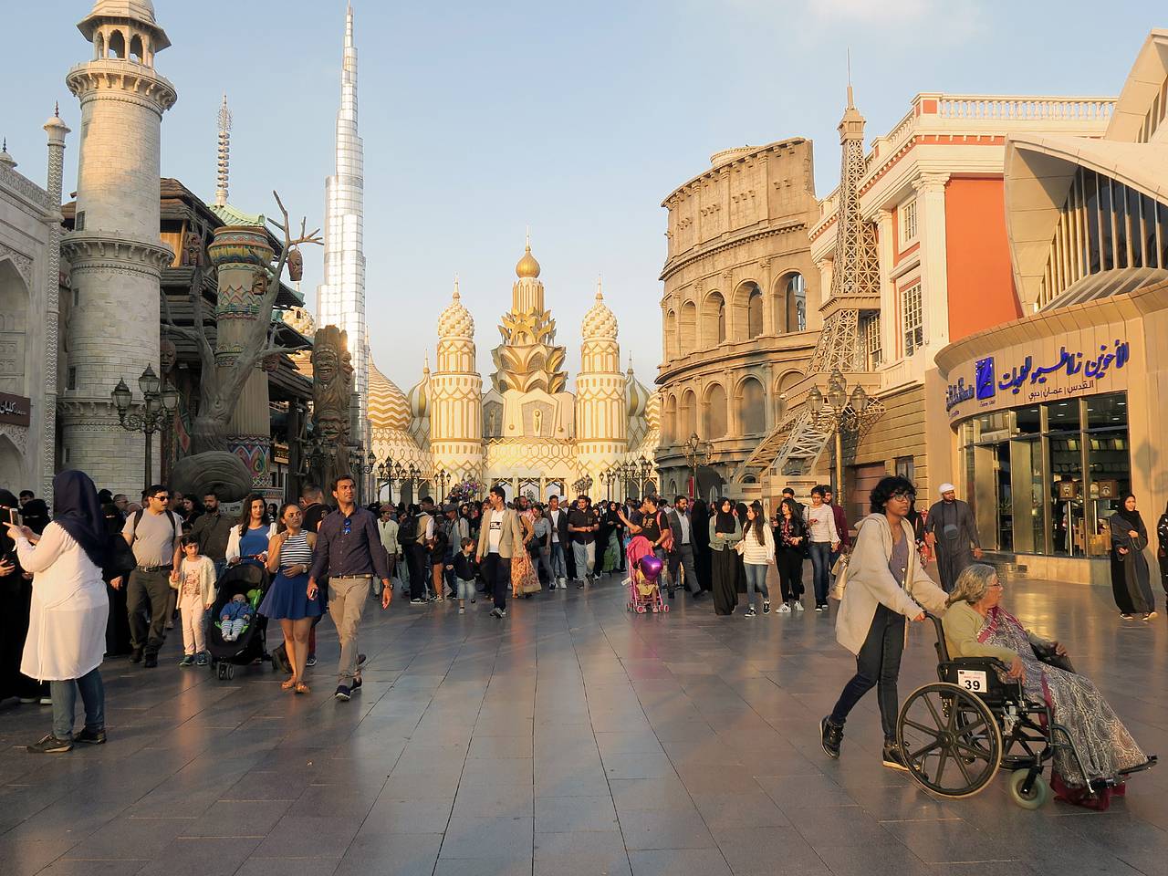 Названы вызывающие страх у россиян из-за языкового барьера страны