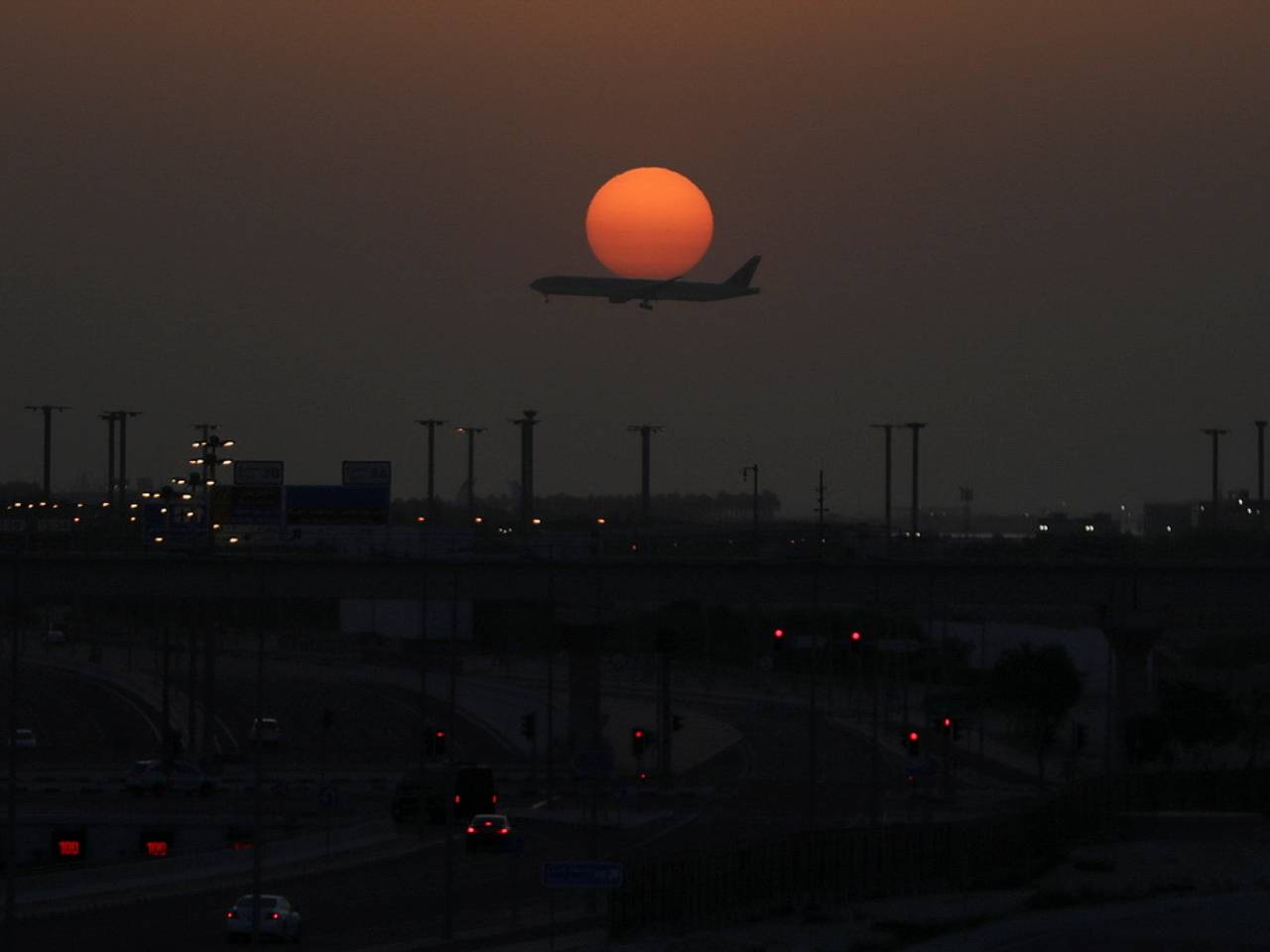 Иран закрыл воздушное пространство для части самолетов