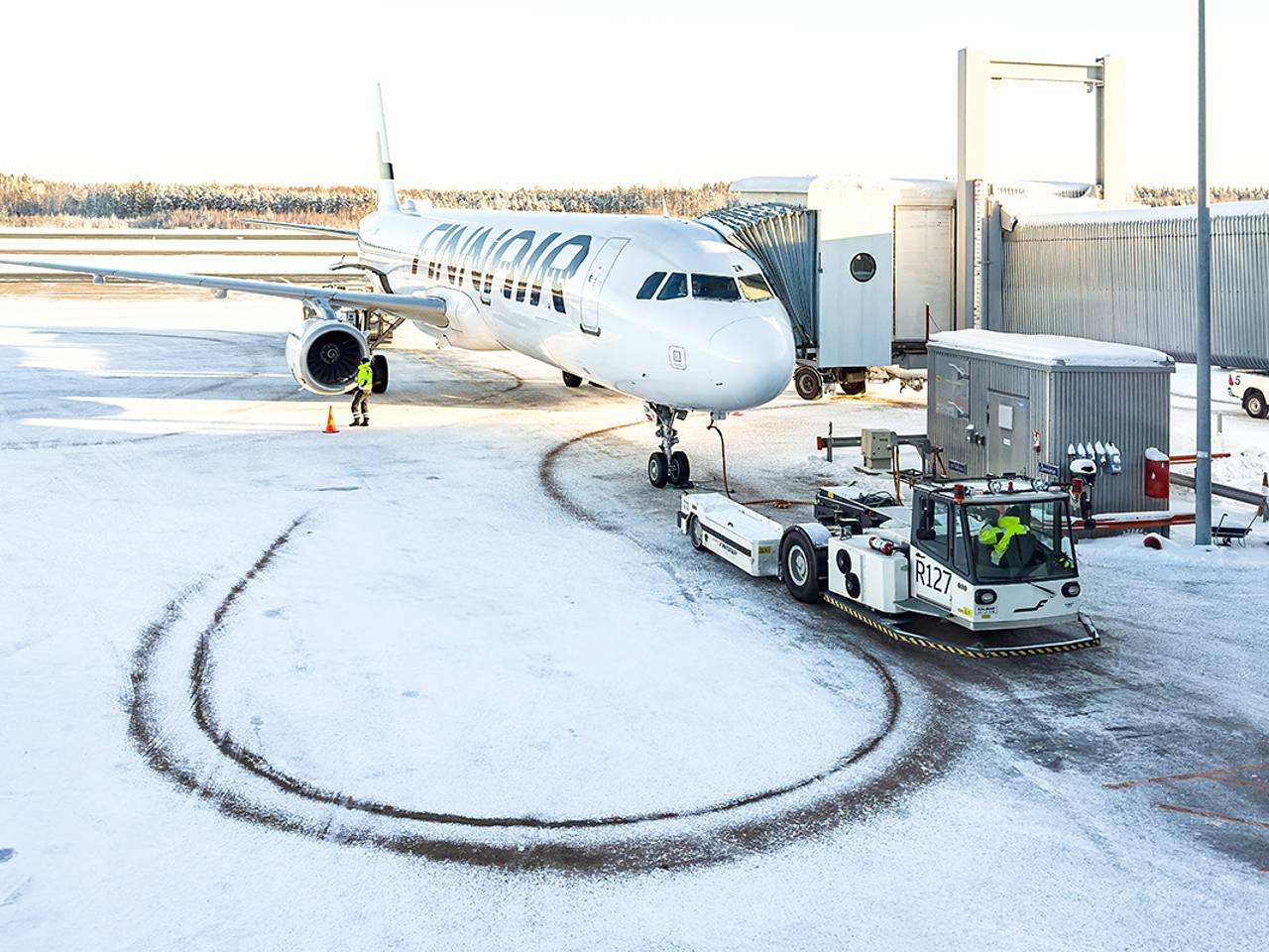 Названы возможные сроки открытия неработающего из-за нехватки россиян аэропорта Европы