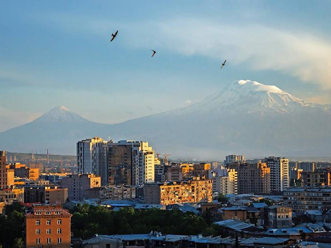 Тревел-блогер описал отношение к россиянам в Армении словами &laquo;спокойное и даже теплое&raquo;
