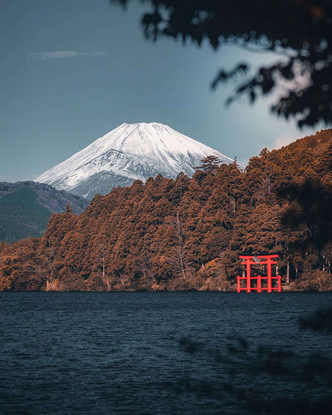 День и ночь японских улиц на снимках Джеймса Такуми Шегуна День и ночь японских улиц на снимках Джеймса Такуми Шегуна