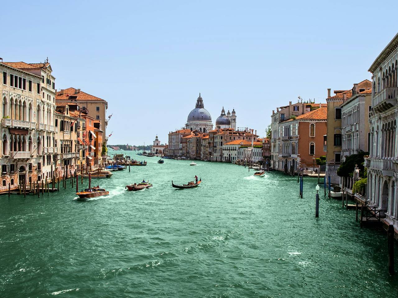 Названы главные туристические ловушки в популярных странах мира