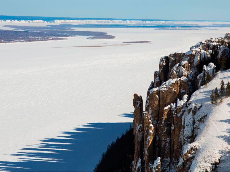 Зимние национальные парки России: где снег лежит нетронутым, а лоси выходят к дорогам