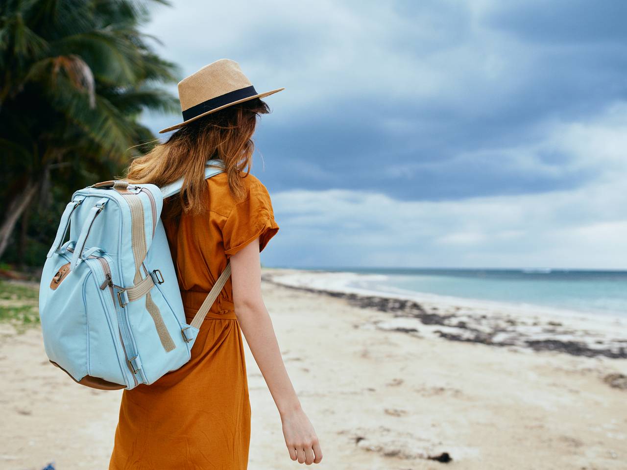 Туристка попросилась в туалет к местным жителям в Азии и подверглась домогательствам