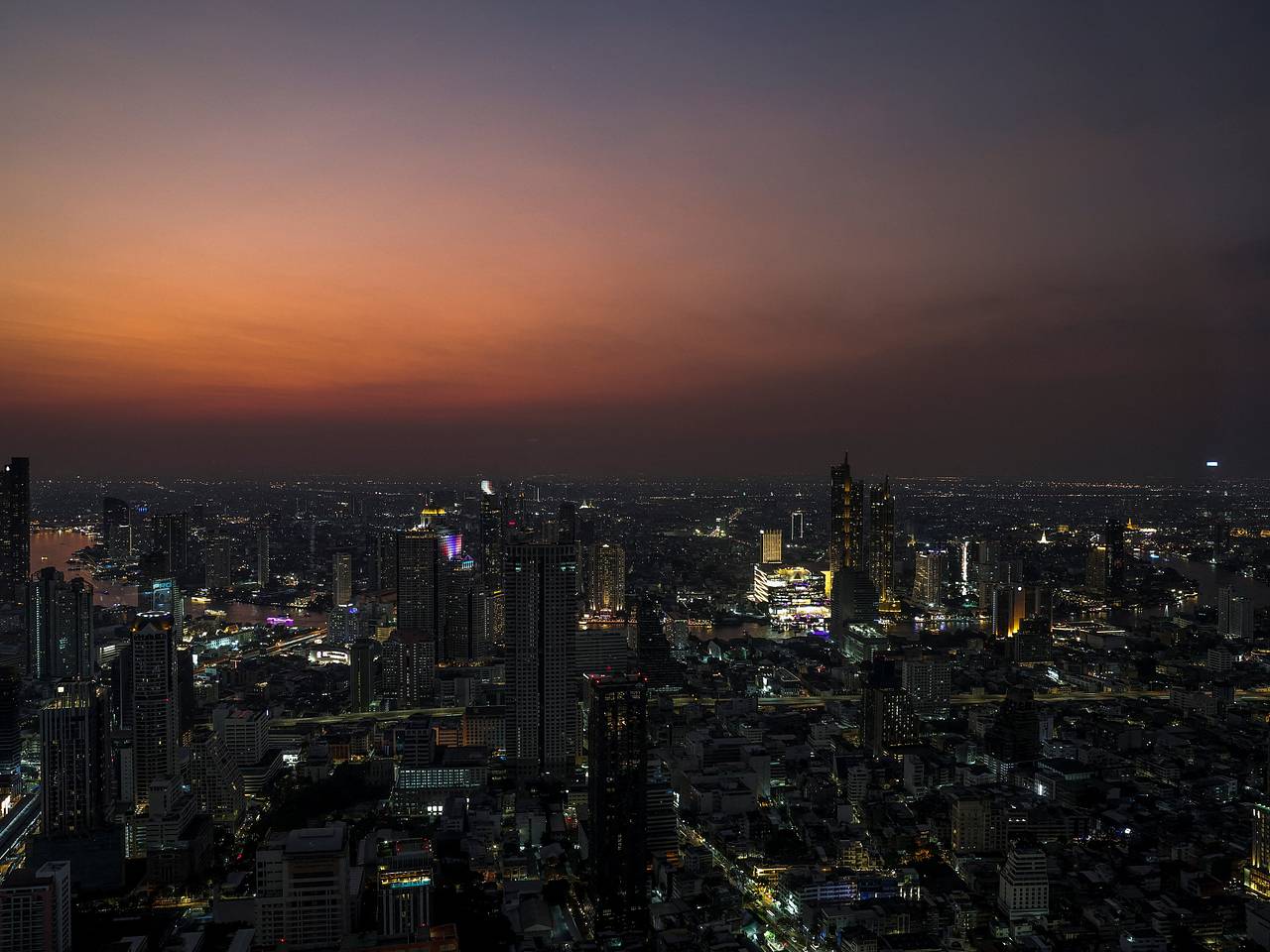 Россиянин оказался среди 120 погибших в Таиланде в ДТП в первые дни нового года