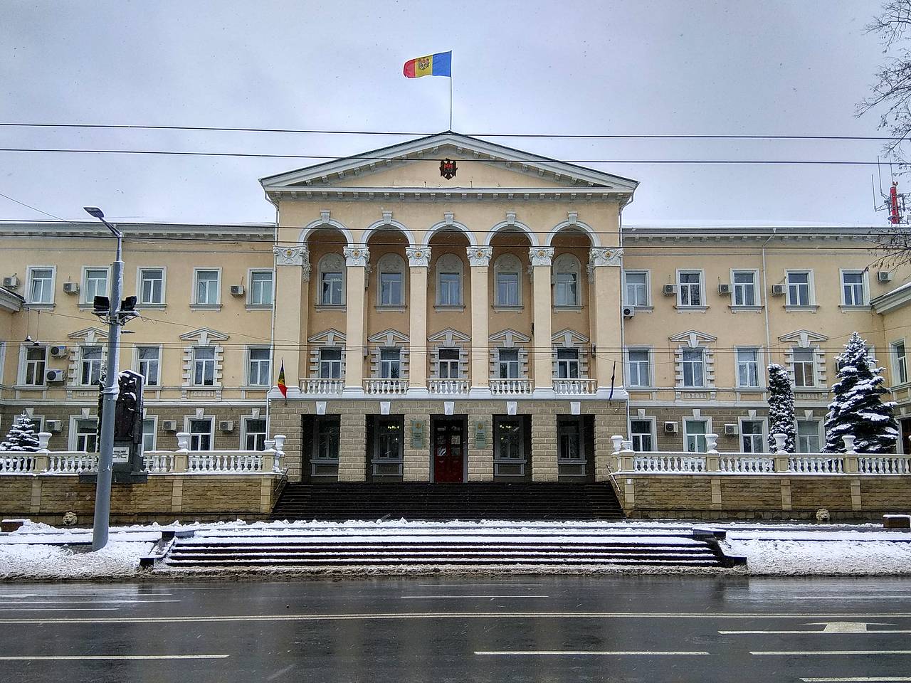 Россиян призвали воздержаться от поездок в страну бывшего СССР