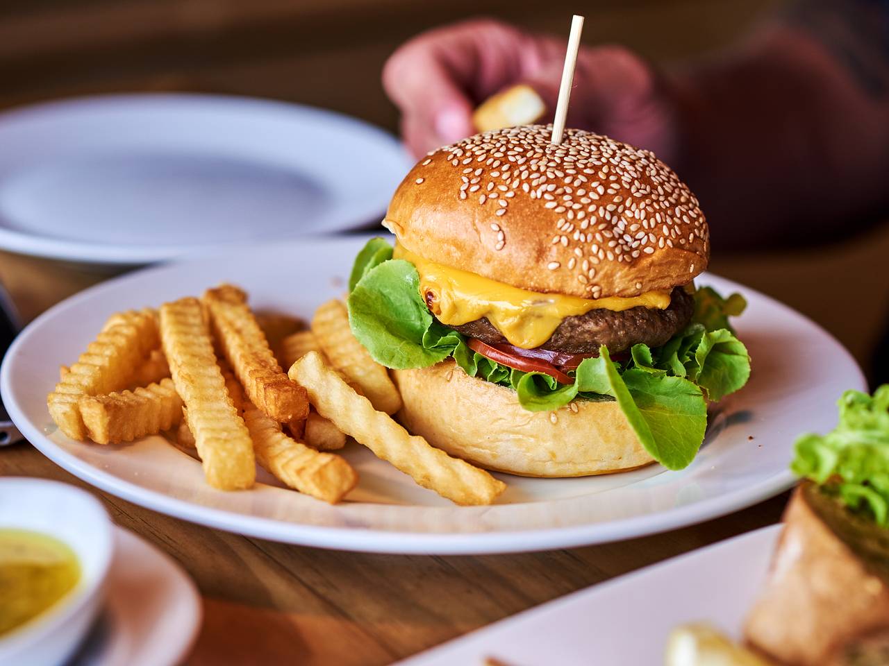 Раскрыты подробности массового отравления на известном российском горнолыжном курорте