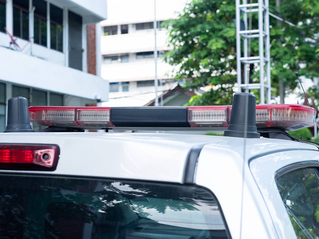 Мужчина забил сотрудницу отеля в Таиланде железным прутом и украл ее вещи