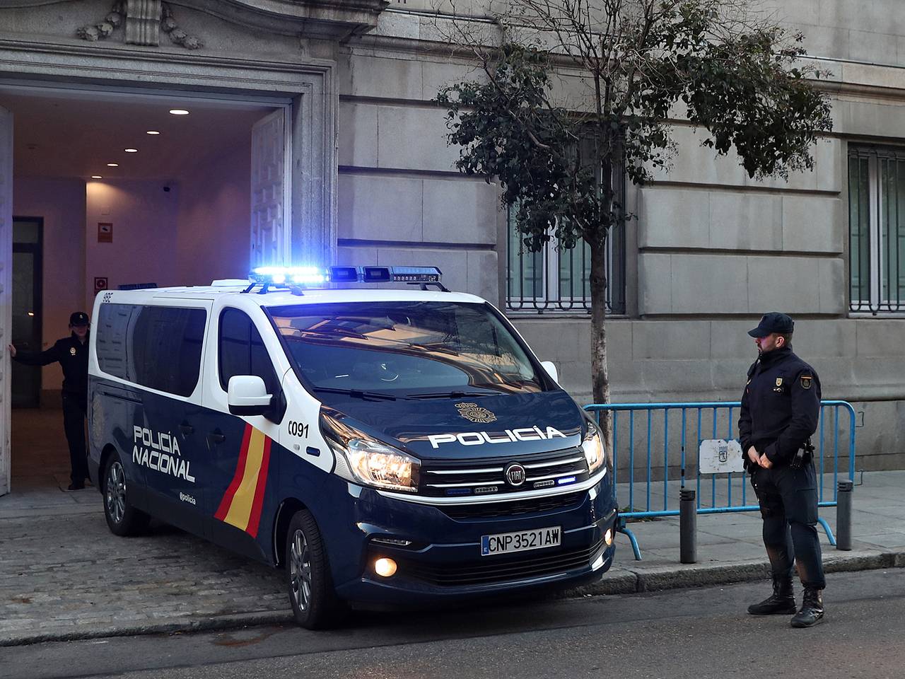 Изнасиловавшему туристку пальцами на Ибице тату-мастеру вынесли приговор