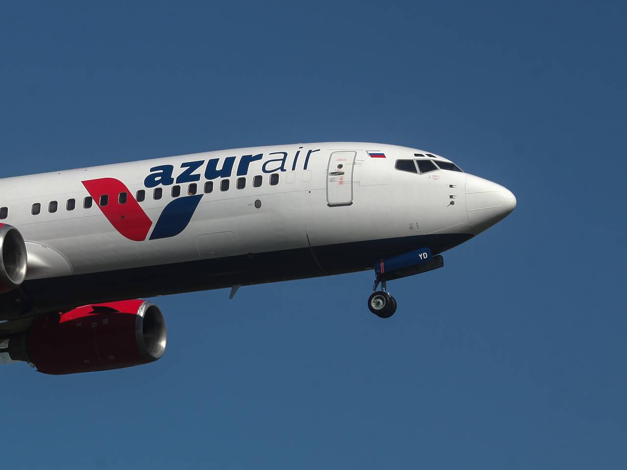 Севших в самолет до Вьетнама россиян высадили из-за проблем с двигателем