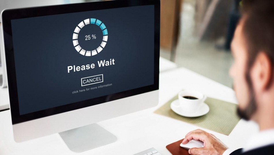 Система &laquo;Электронная путевка&raquo; работает со сбоями у 80% туроператоров