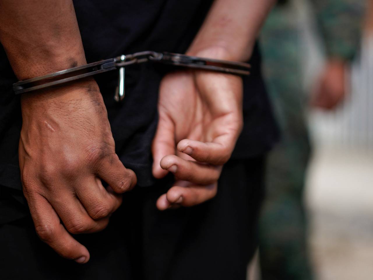 Турист осквернил часть древнего храма в Европе и угодил под арест