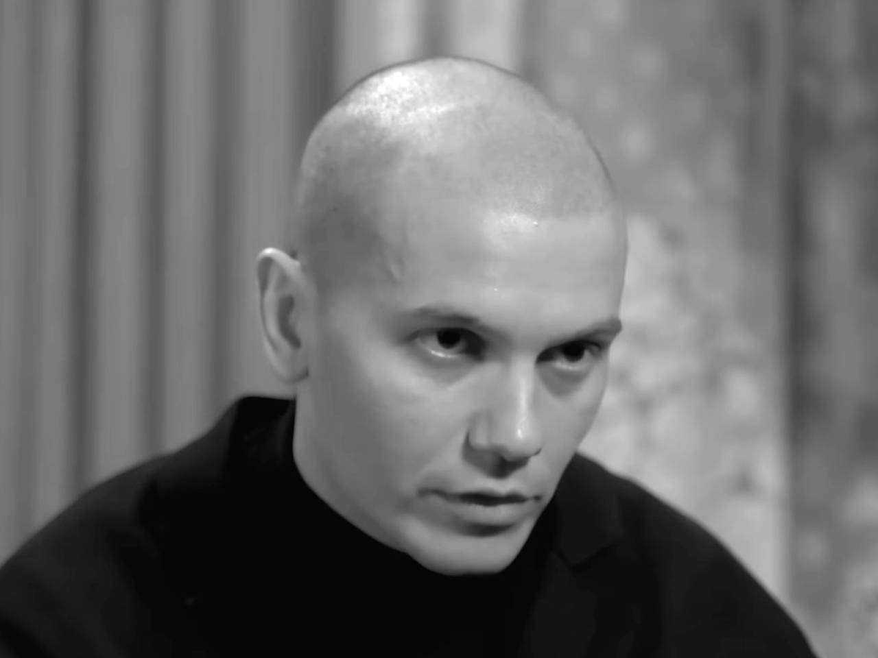 Умер солист группы Shortparis Николай Комягин