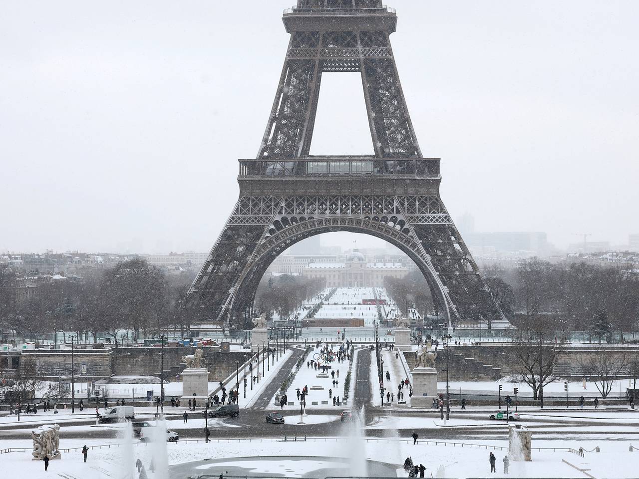 Россиянки назвали самые желанные страны для путешествий