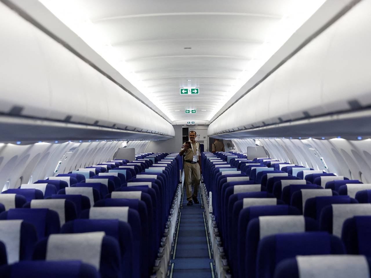 Стюардесса вдохнула токсины в самолете Airbus и заработала психическое расстройство