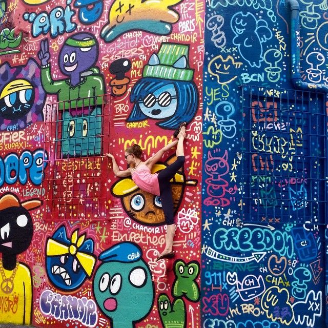 Любовью и йогой можно заниматься везде