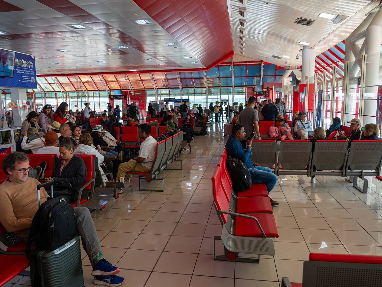 Сотни российских туристов застряли на Кубе из-за дефицита авиатоплива