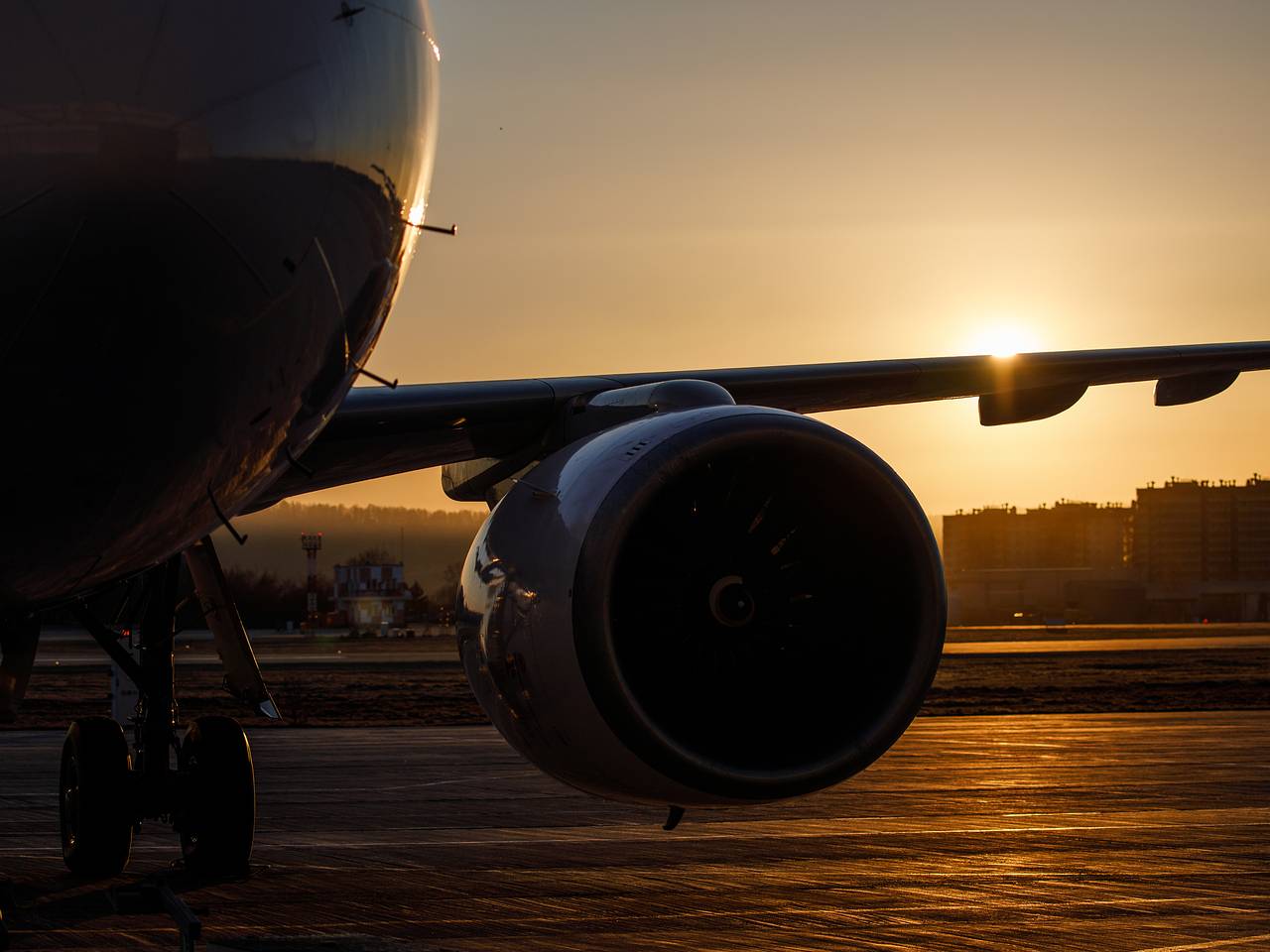 Российским авиакомпаниям запретили летать в Дубай