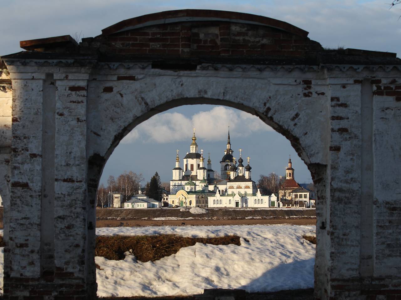 Россиянин описал отдых на вотчине Деда Мороза весной фразой &laquo;северная сказка без очередей&raquo;