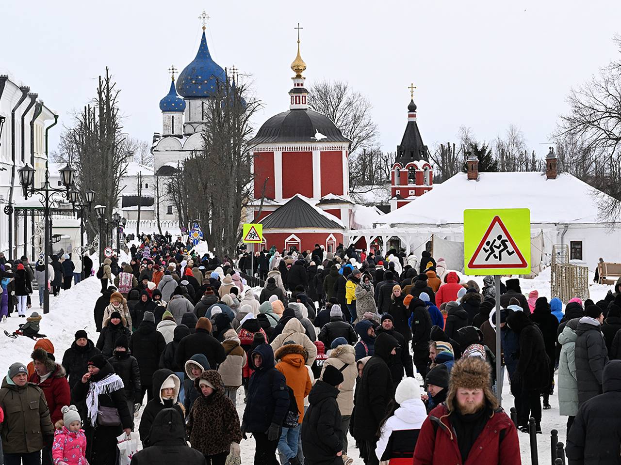 Россиянин описал один из городов Золотого кольца фразой «толпы туристов и заоблачные цены»