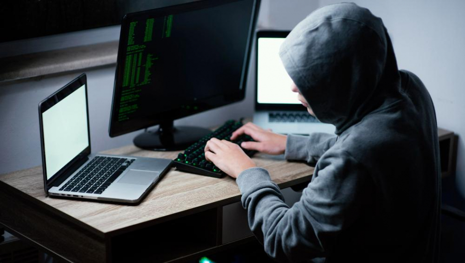 Взлом карточек отелей продолжается — теперь на «Яндекс Картах» Взлом карточек отелей продолжается — теперь на «Яндекс Картах»