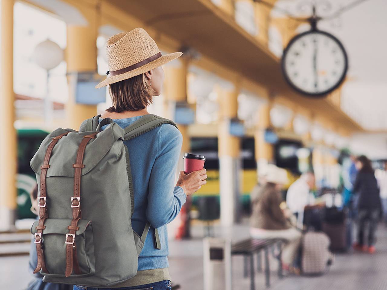 Женщины раскрыли способы обезопасить себя от домогательств в путешествиях