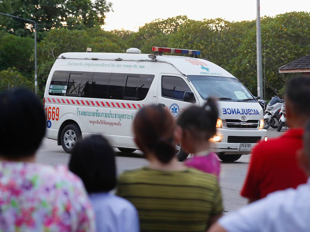 Мужчина вышел на оздоровительную прогулку в Таиланде и пережил остановку сердца