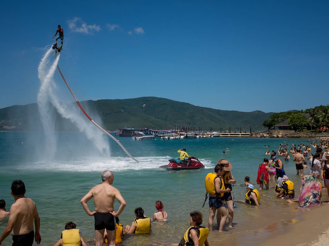 Тревел-блогеры описали курорт Азии фразой &laquo;русская резервация&raquo;