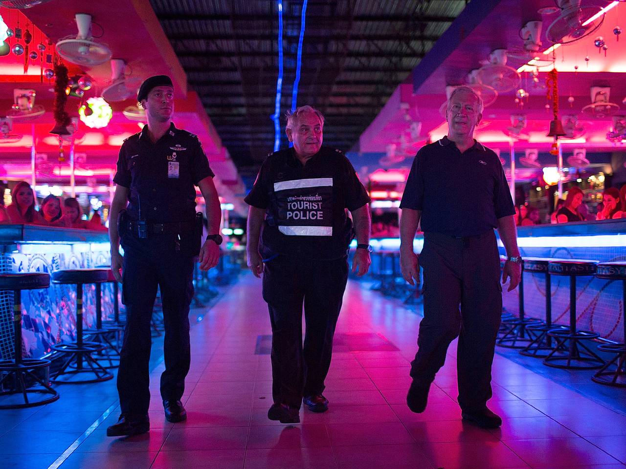 Россиянин схватил женщину за грудь и попытался ее пнуть во время отдыха в Таиланде