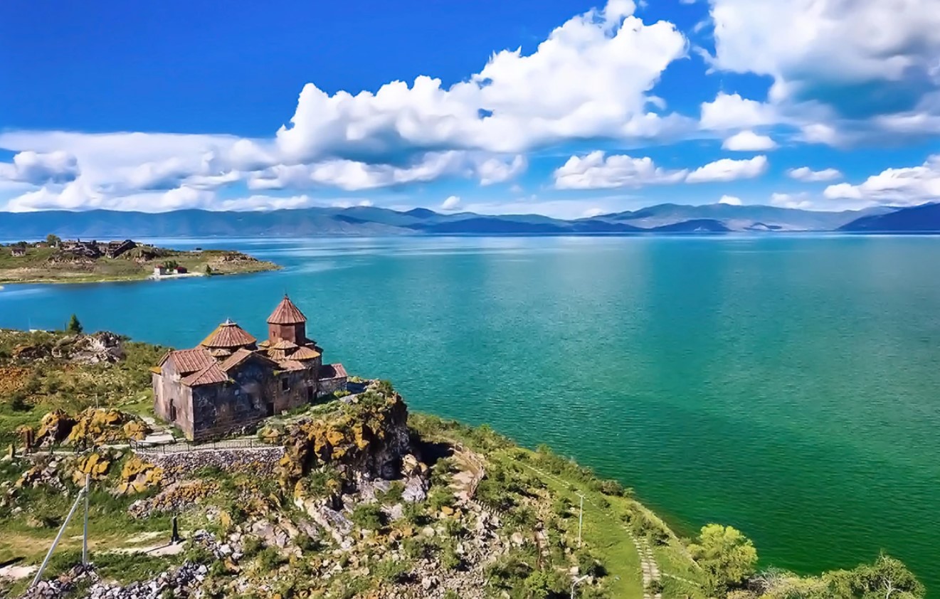 Армения 2026: что посмотреть, как добраться и зачем ехать именно сейчас