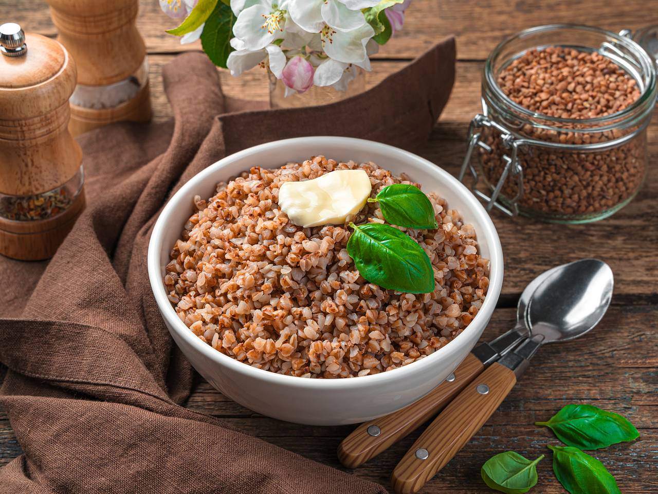 Голландец описал популярное в России блюдо фразой &laquo;напоминает корм для птиц&raquo;