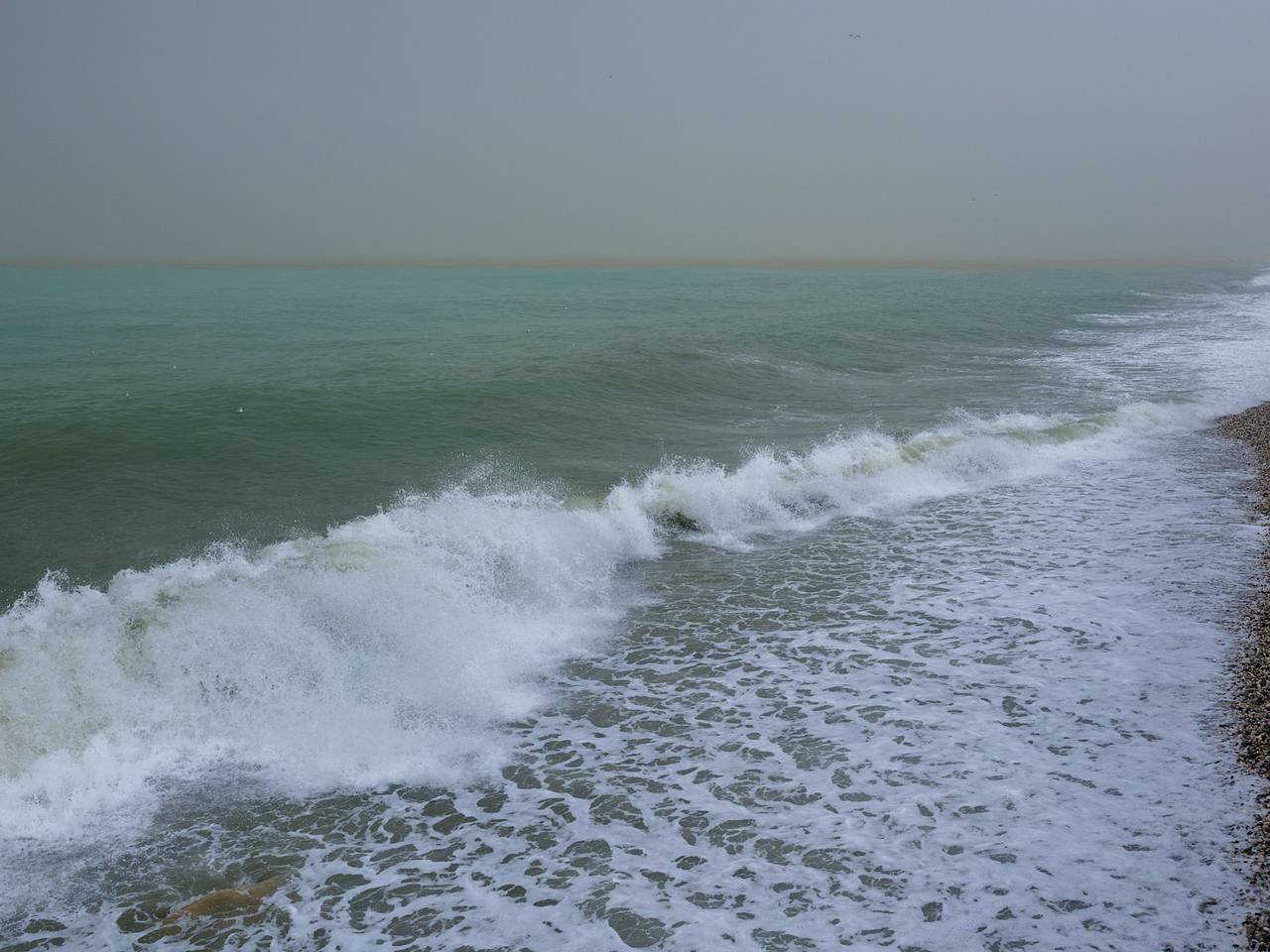 Отец бросился спасать унесенных течением детей и не выжил в отпуске