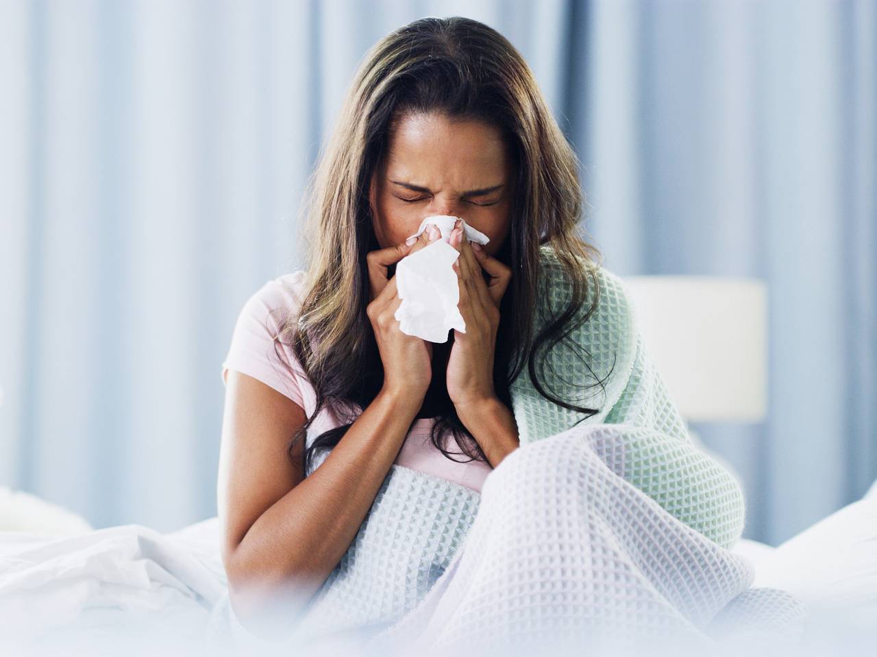 Названы самые распространенные болезни россиян в отпуске