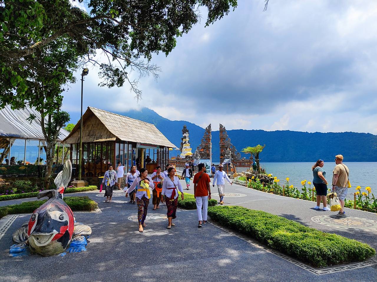 Губернатор Бали оправдался после обвинения в предвзятом отношении к россиянам