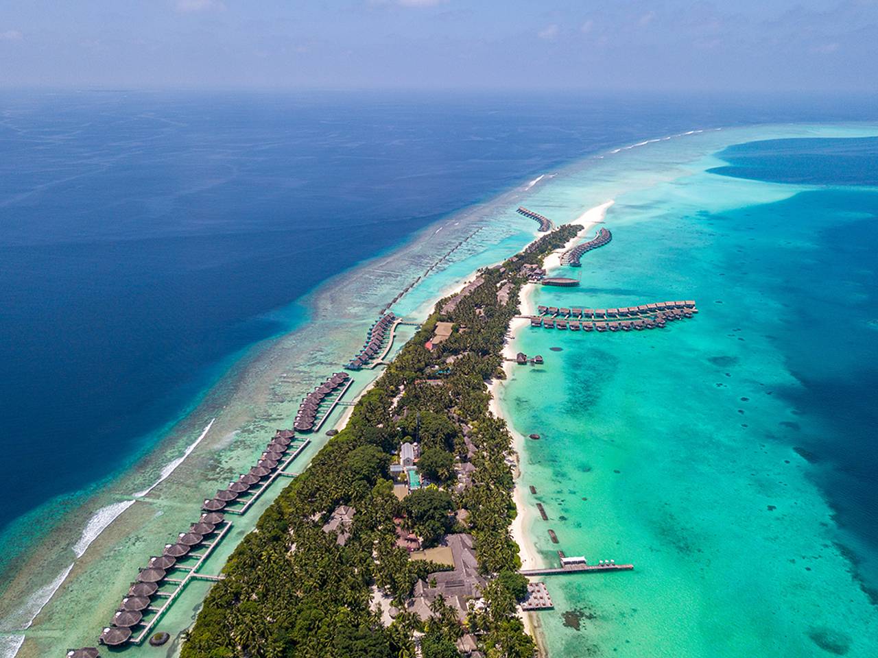 Стали известны самые дорогие путешествия россиян в апреле