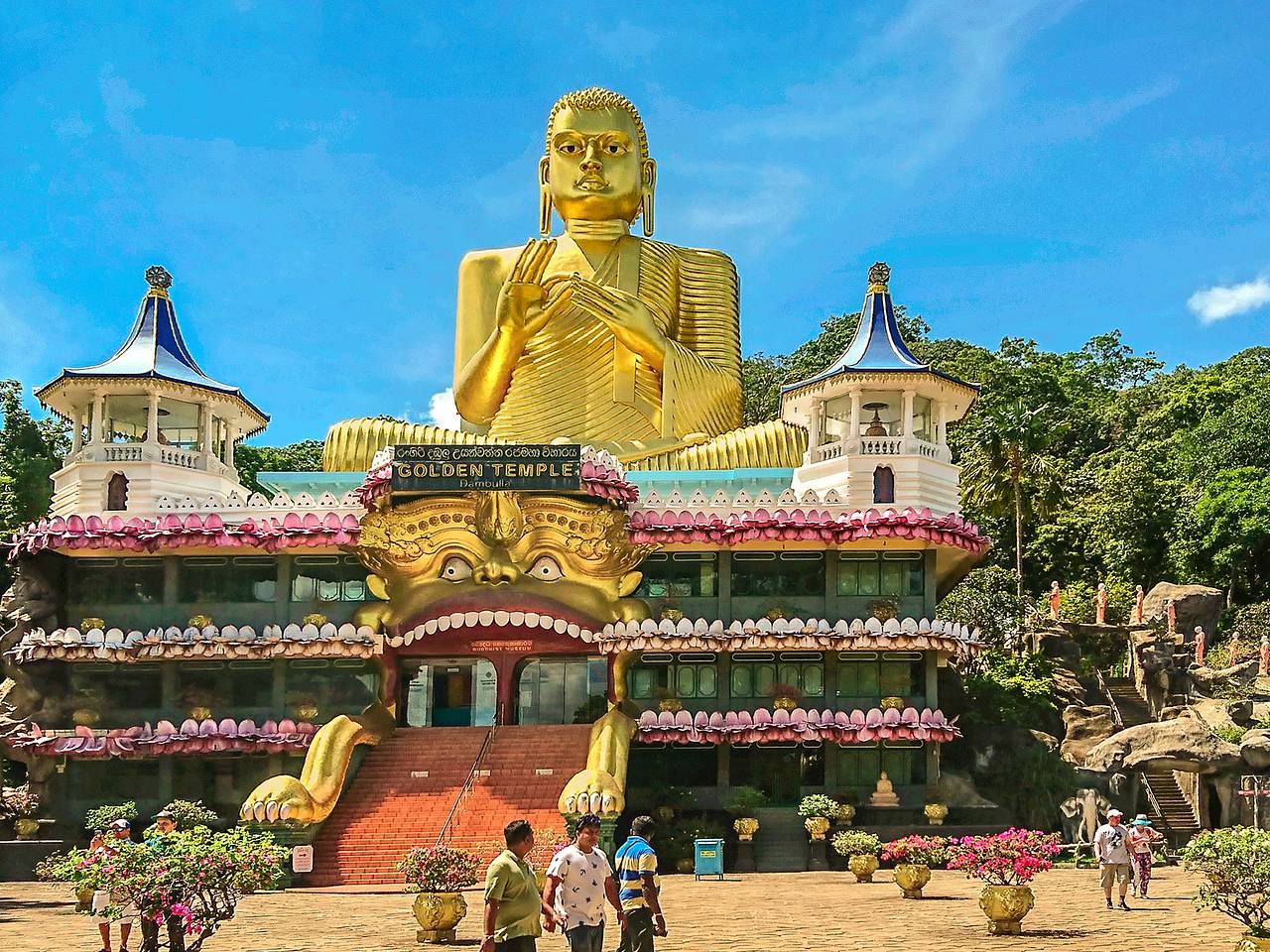 Россиянка описала Шри-Ланку фразой &laquo;всю информацию в интернете надо делить на два&raquo;