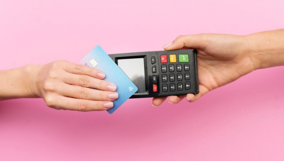 Расходы турагентов вырастут вдвое из-за новых правил Сбербанка