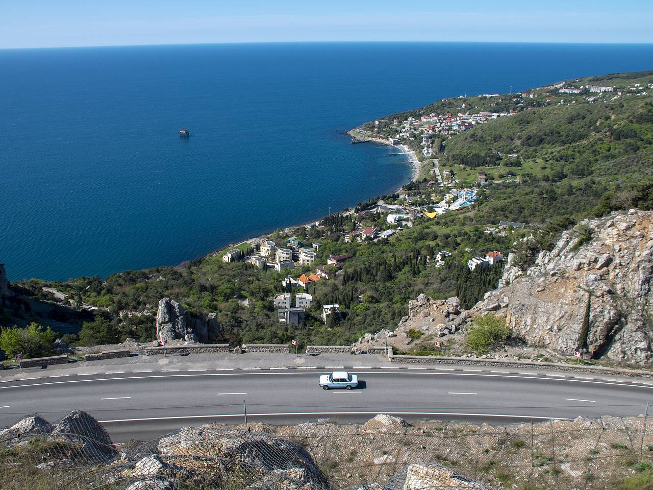 Поездки к морю на автомобиле в России резко подорожали