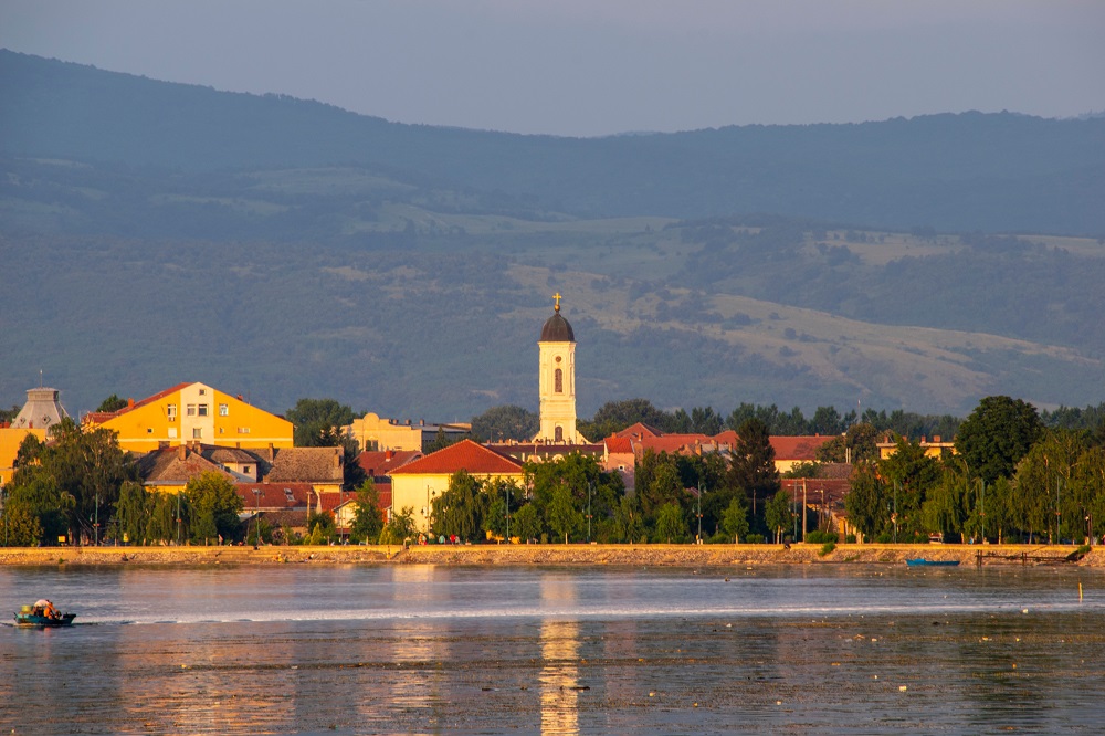 Экскурсионная Европа снова доступна: прямой перелет и без визы