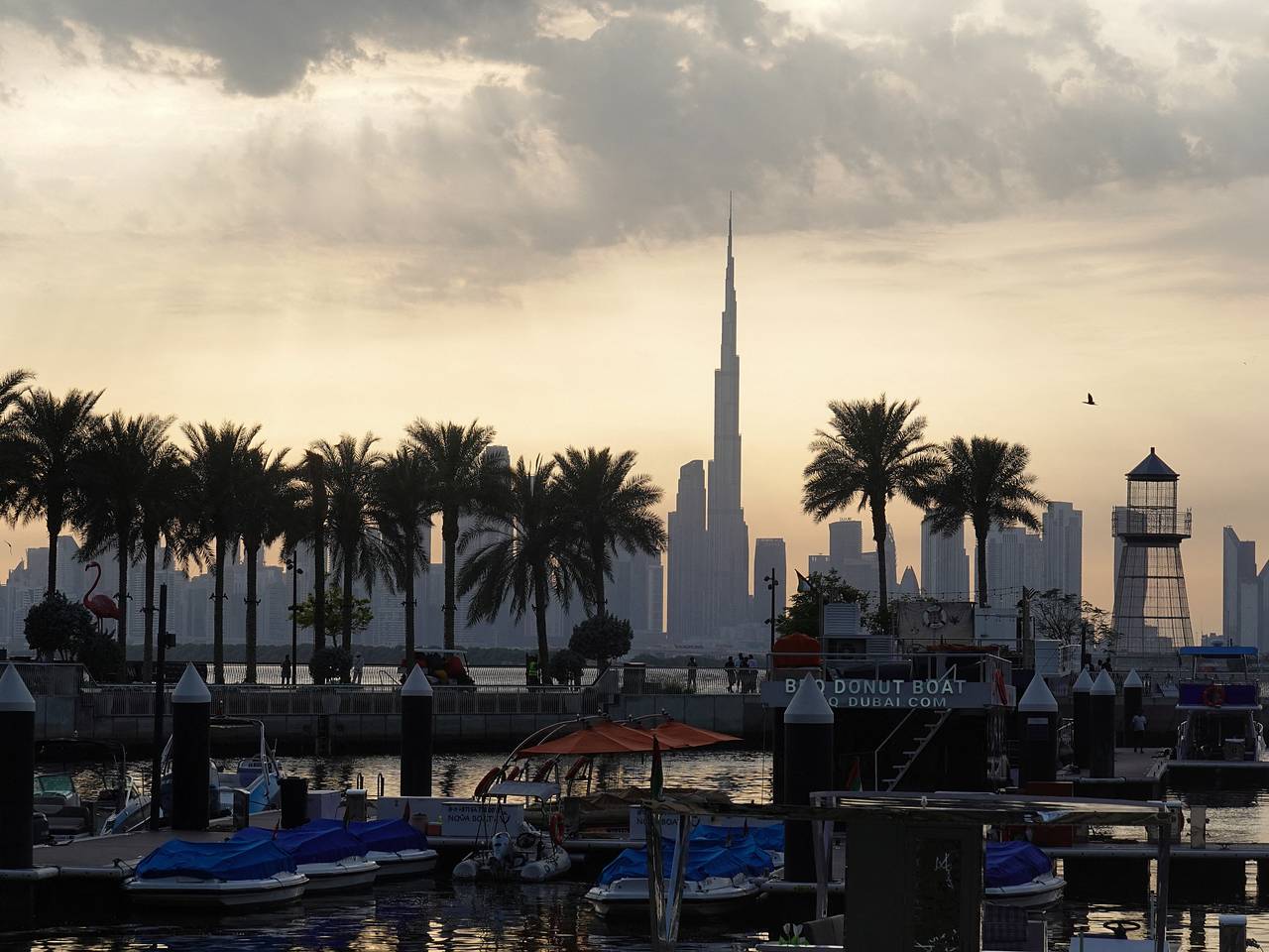 Россияне бросились скупать горящие туры в ОАЭ