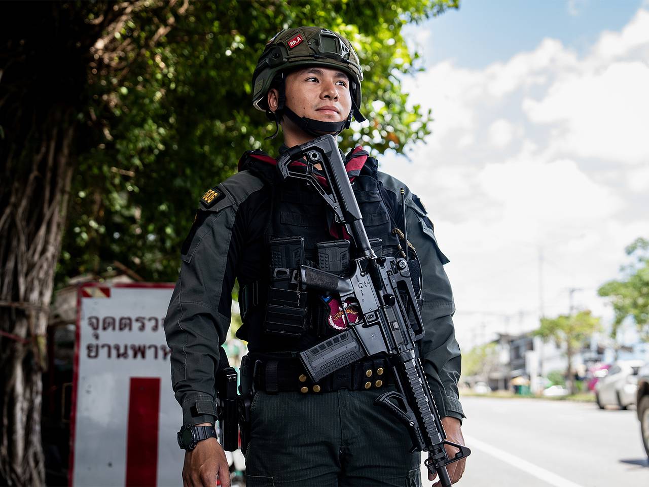 Россиянина задержали за мошенничество в Таиланде прямо в постели