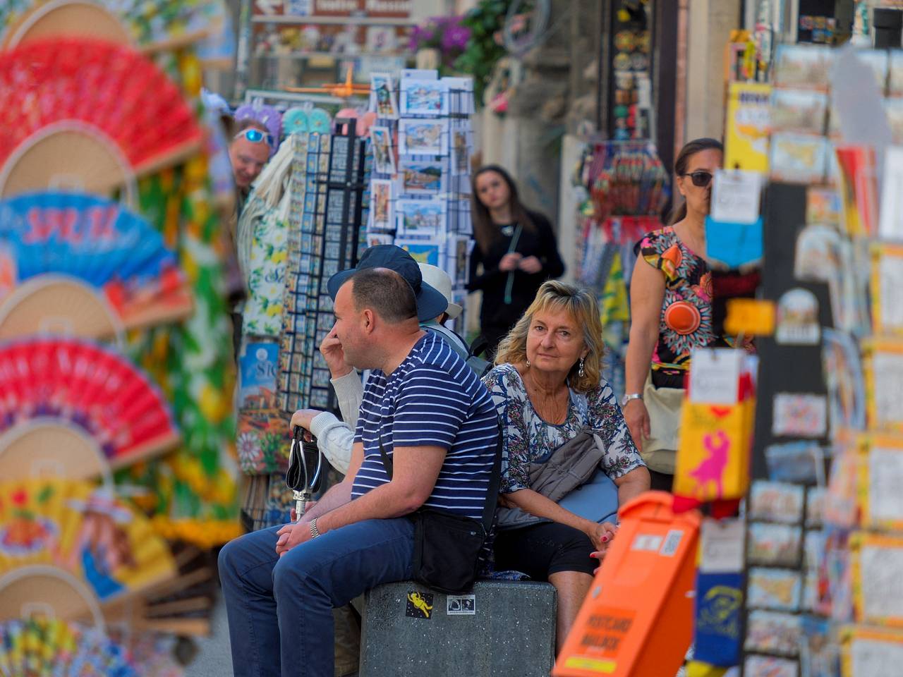 Тревел-блогер описал поведение россиян в путешествиях фразой «переплачивают везде»