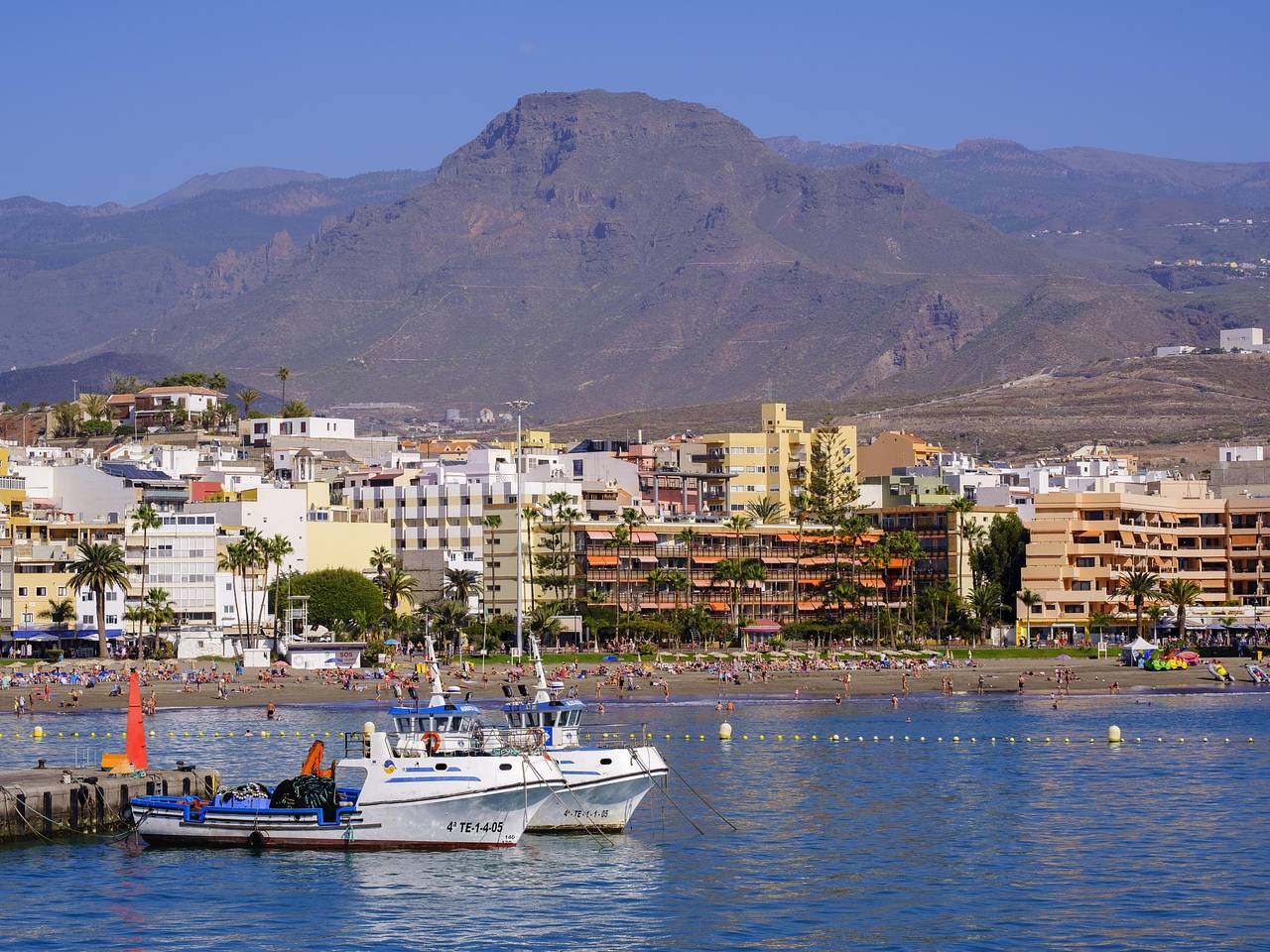 Турист упал с лестницы на курорте Европы и пролежал полдня на полу бездыханным