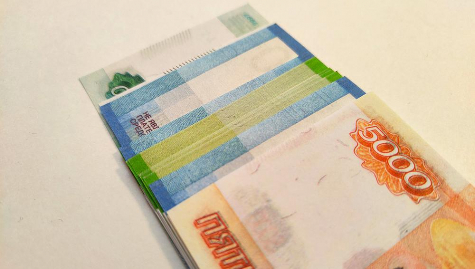 Рубль крепнет: стоит ли туристам сейчас покупать туры? Рубль крепнет: стоит ли туристам сейчас покупать туры?