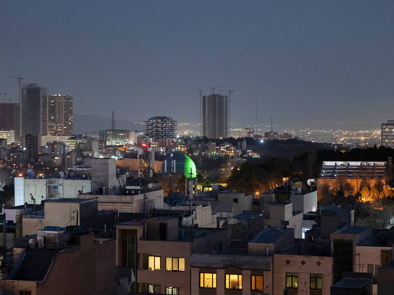 Российским авиакомпаниям запретили летать ночью в одну страну Ближнего Востока