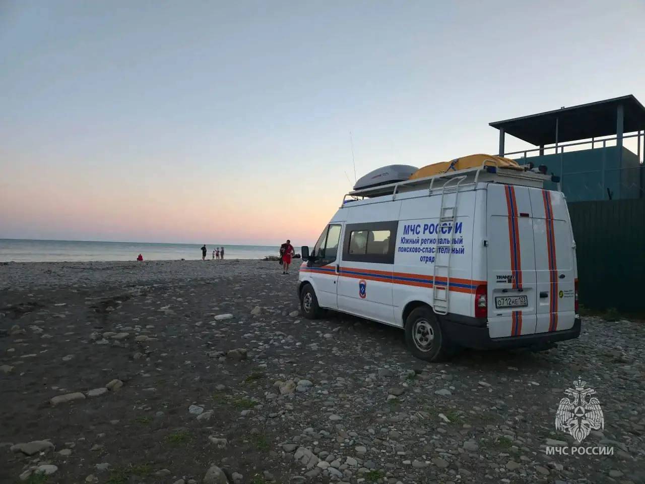 Смытый волной в море в Сочи турист не выжил