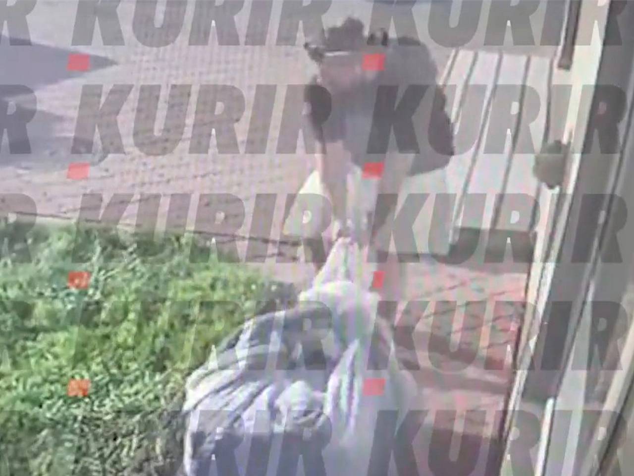 Расправившийся с россиянкой в Сербии мужчина попал на видео